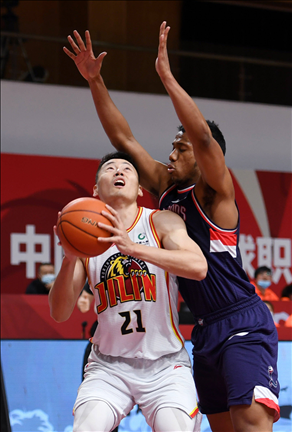 23-24赛季CBA夏季联赛9月15号伊力王酒vs广州龙狮
