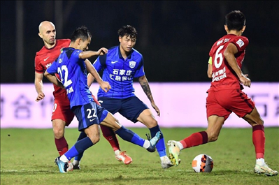 ⚽11球独占鳌头！法比奥加冕中超半程金靴 场均1球效率封神