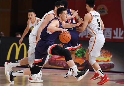 cba深圳队9号是谁