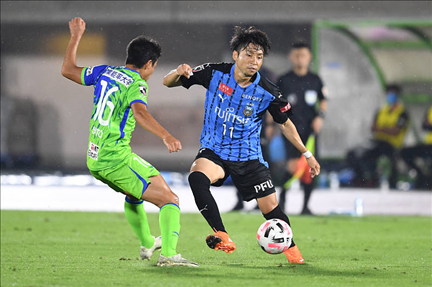 英冠直播免费观看视频大全