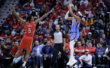 NBA球星小腿拉伤：恢复期与比赛状态的关键平衡