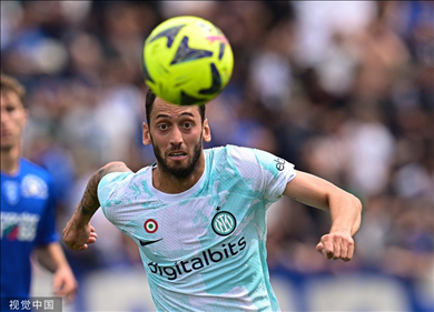 意甲12月3号赛程探讨：AC米兰与弗罗西诺内的较量，AC米兰能否振作精神，弗罗西诺内能否挽回颜面？