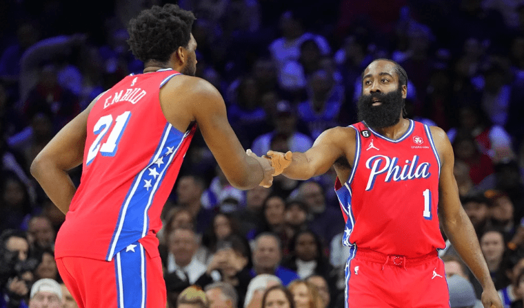 今晚中超武汉三镇比赛直播