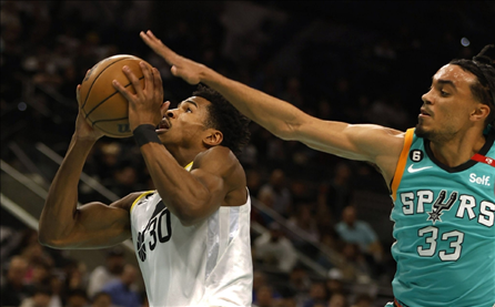 nba常规赛勇士赛程（NBA常规赛勇士赛程揭晓，卫冕冠军能否保持强势？）
