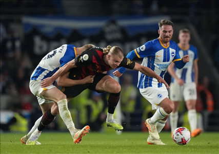 英超联赛12月2号重磅赛事：伯恩利vs谢菲尔德联，双方阵容和战术分析