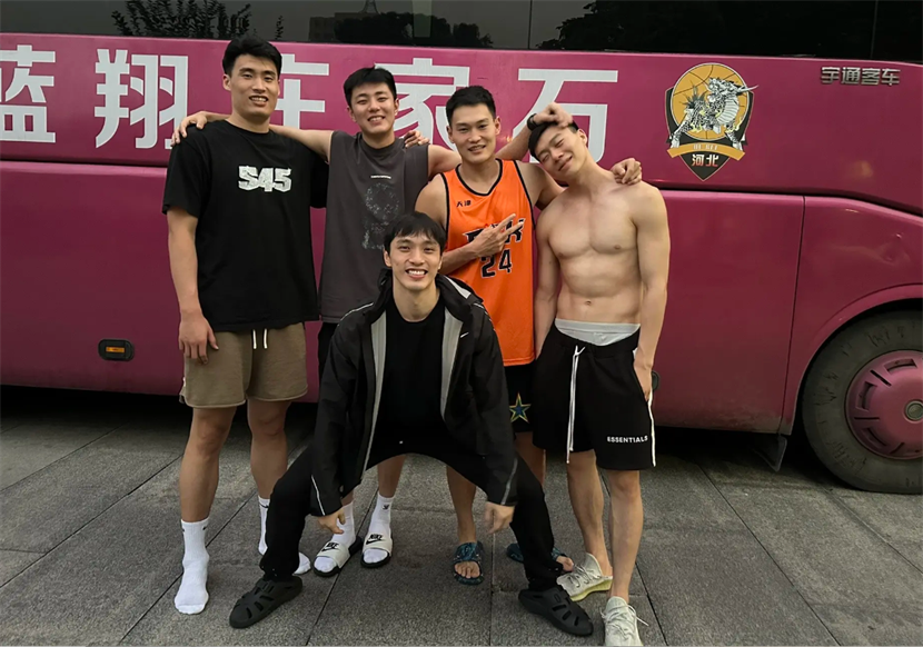 中超大連人今天比賽直播
