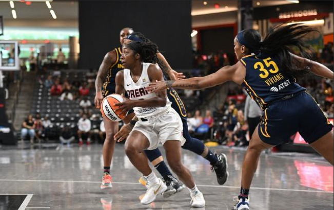 WNBA集锦：2025年05月18日印第安纳狂热VS芝加哥天空全场比赛视频集锦