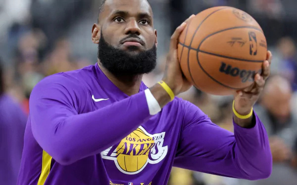 湖人公布2位交易目标，引援计划曝光