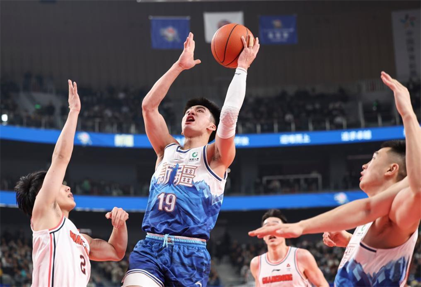 CBA集锦：2025年03月10日新疆伊力特VS广东华南虎全场比赛视频集锦