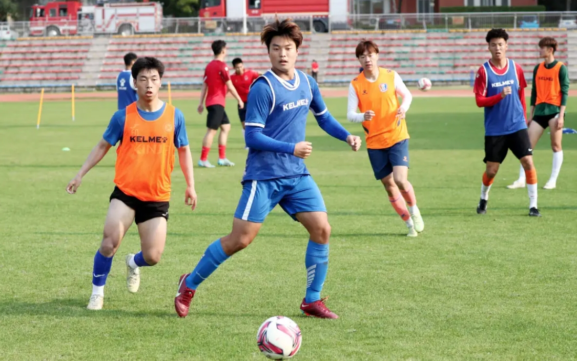 中乙录像：2025-7-13 泉州亚新vs贵州筑城竞技 今日比赛全场录像