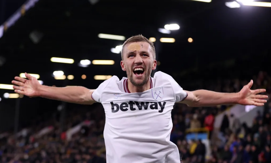 阿森纳错失重返英超巅峰的机会