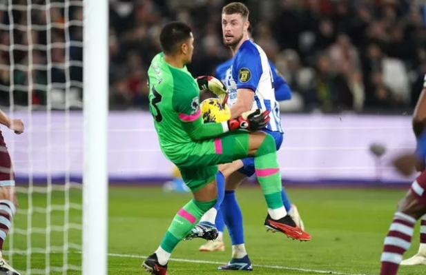  西汉姆联和布莱顿陷入僵局