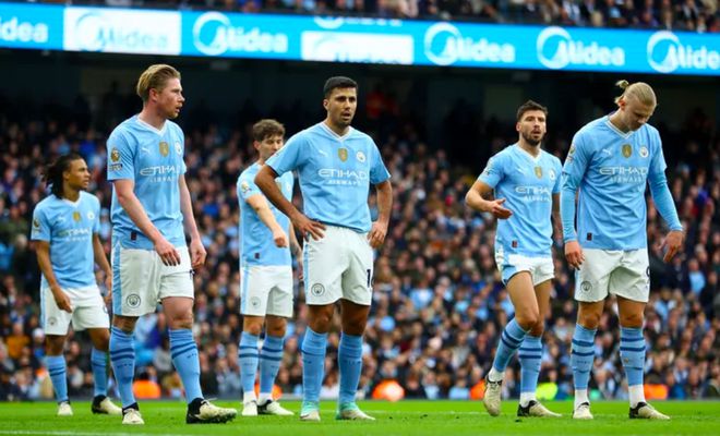 欧冠赛场曼城1-4惨败，八年耻辱纪录诞生
